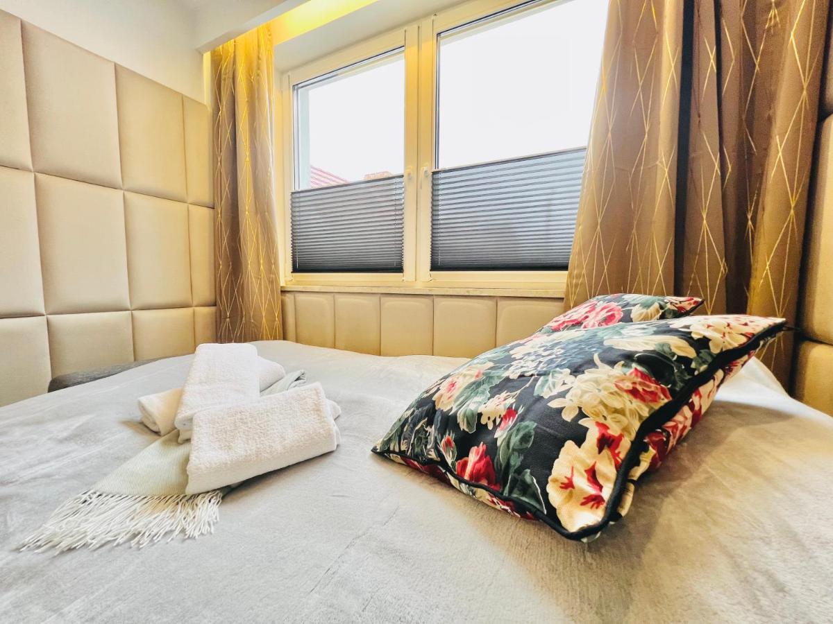 North Nest Luxury Suites グダニスク エクステリア 写真