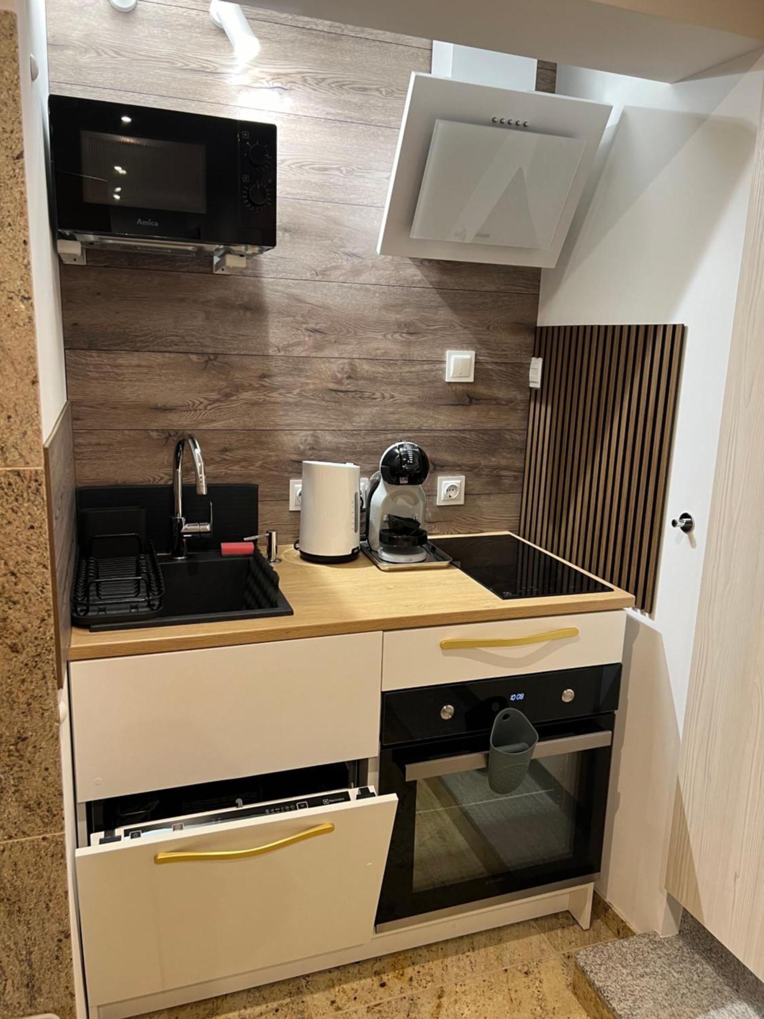 North Nest Luxury Suites グダニスク エクステリア 写真